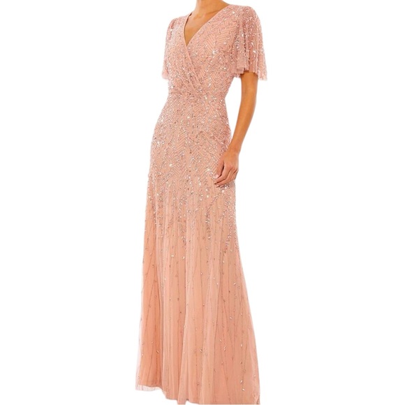 Mac Duggal Flutter Short Sleeve Surplice V-Neck Beaded Sheath Gown. Size 6 NWT - Picture 1 of 11